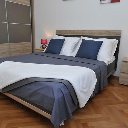 Apartman Mirakul สปลิท ภายนอก รูปภาพ