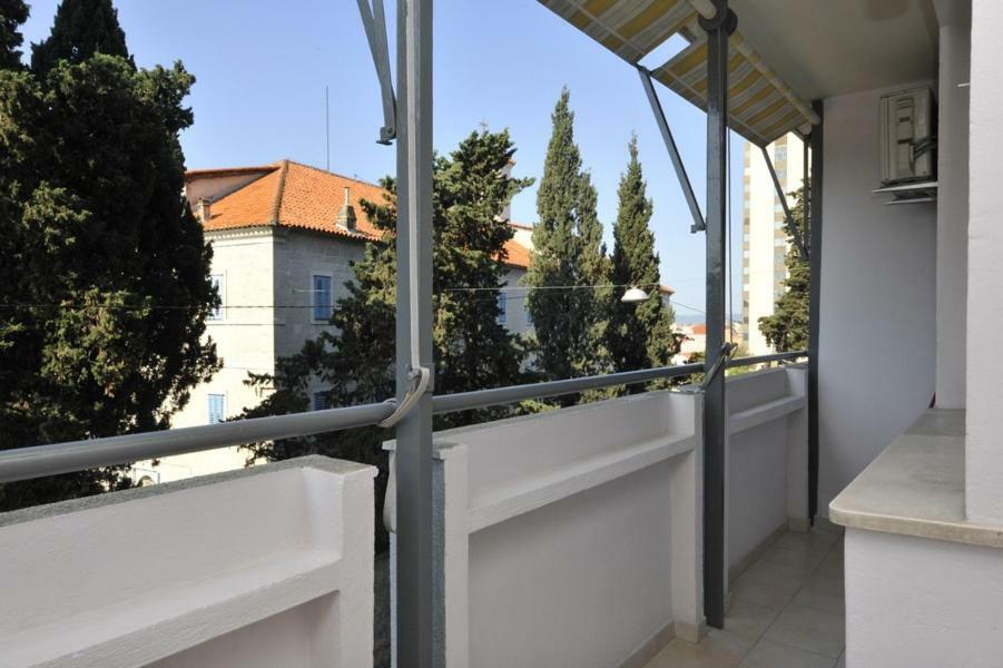Apartman Mirakul สปลิท ภายนอก รูปภาพ
