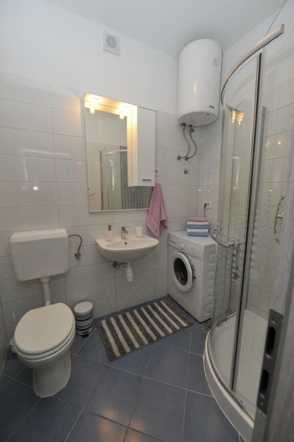Apartman Mirakul สปลิท ภายนอก รูปภาพ