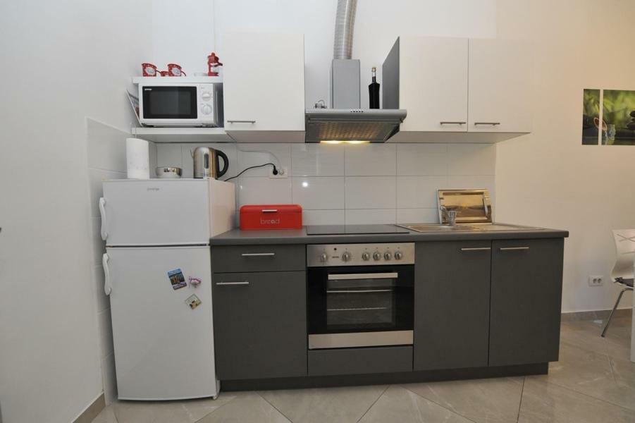 Apartman Mirakul สปลิท ภายนอก รูปภาพ